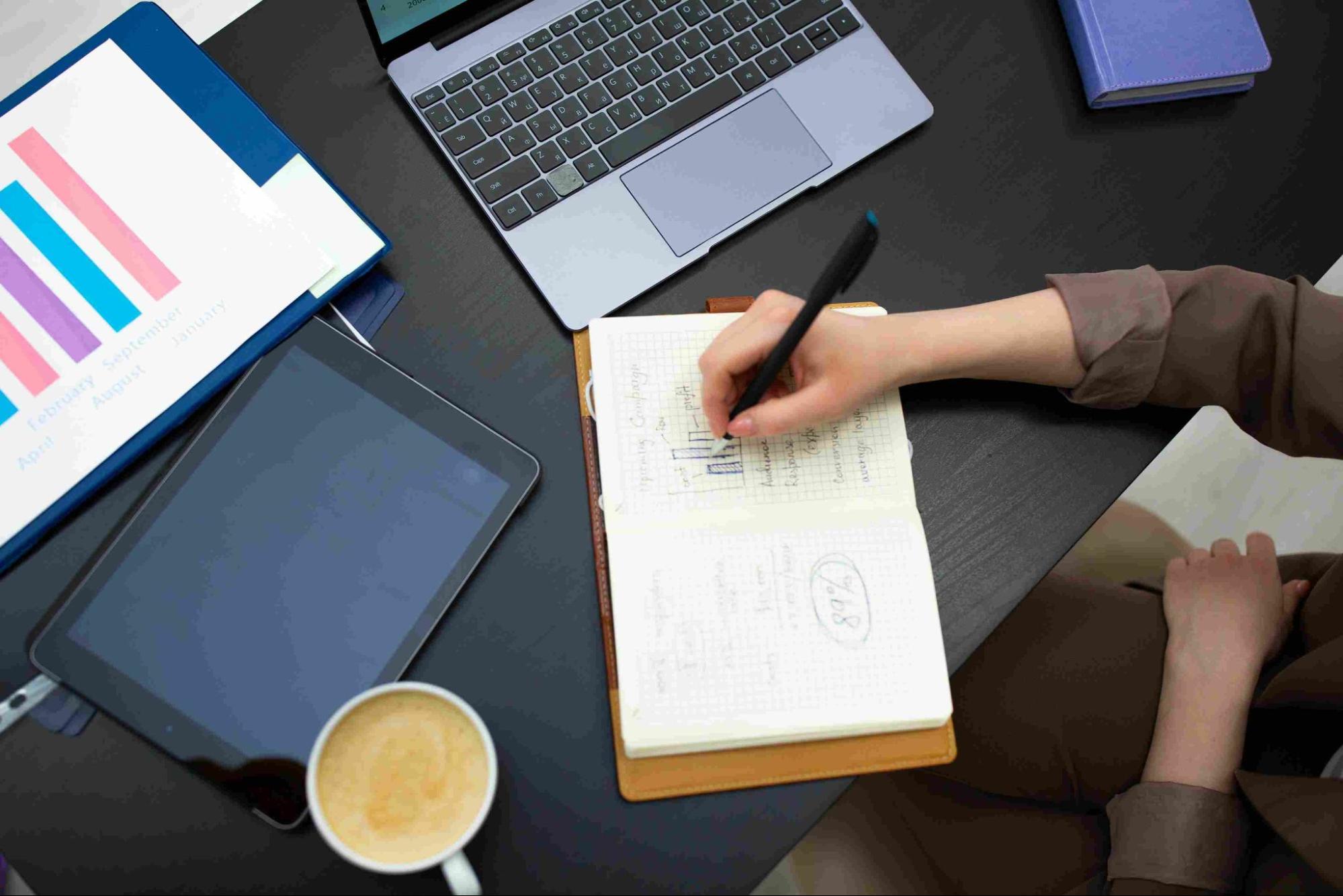 Core Features & Capabilities of Low-Code CRM Platforms
